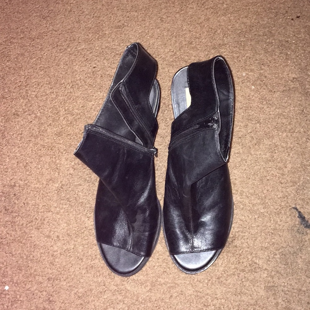 Steve Madden Wedge size 10